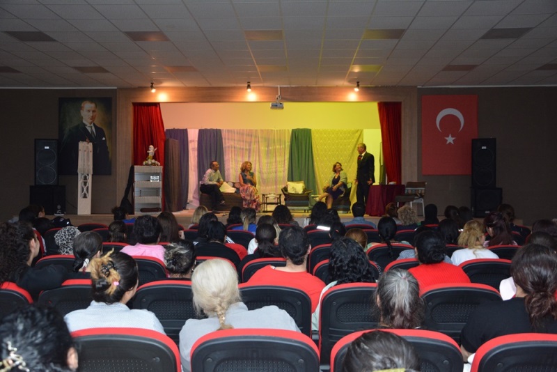 “EROS’UN OKU” ADLI TİYATRO GÖSTERİSİ