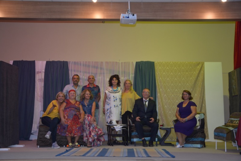 “EROS’UN OKU” ADLI TİYATRO GÖSTERİSİ