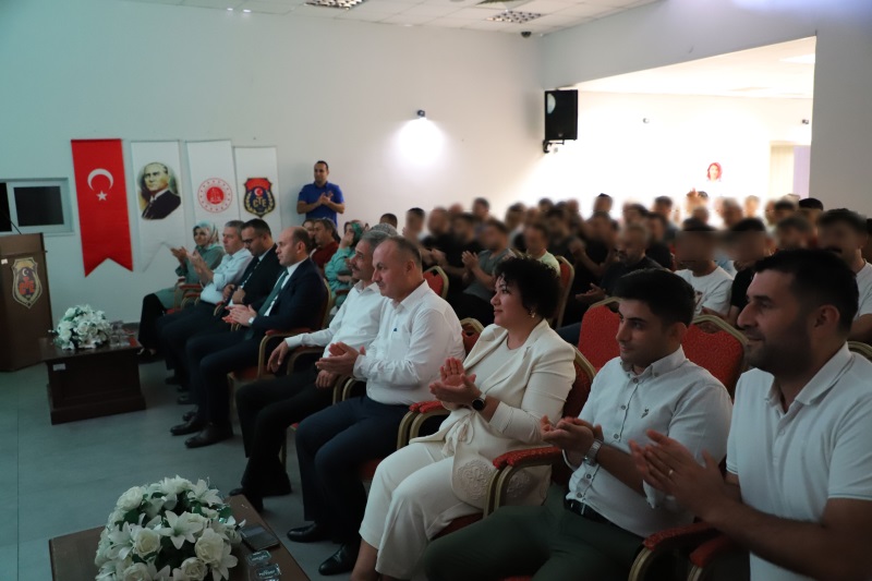 Ceza İnfaz Kurumumuzda Hükümlülere Müzik Dinletisi Etkinliği Düzenlendi