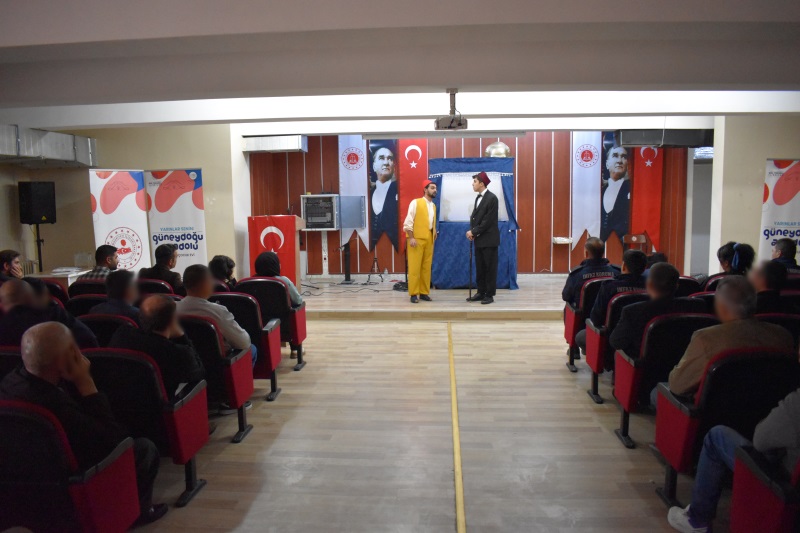 “Bir Sahne Bin Gelenek: Ceza İnfaz Kurumumuzda Tiyatro Rüzgarı”