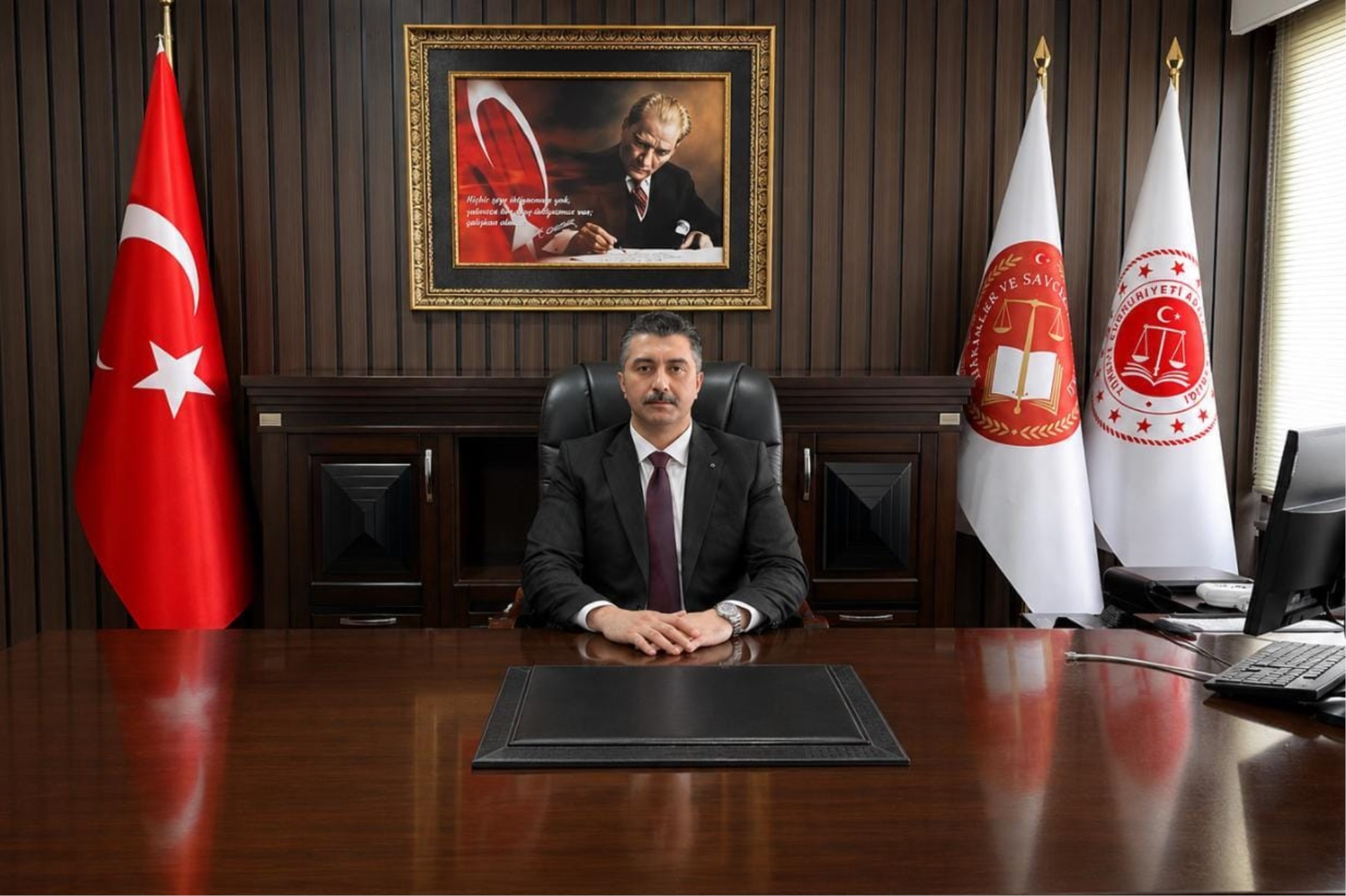 CUMHURİYET BAŞSAVCIMIZ SAYIN YUSUF CANİK GÖREVE BAŞLAMIŞTIR.