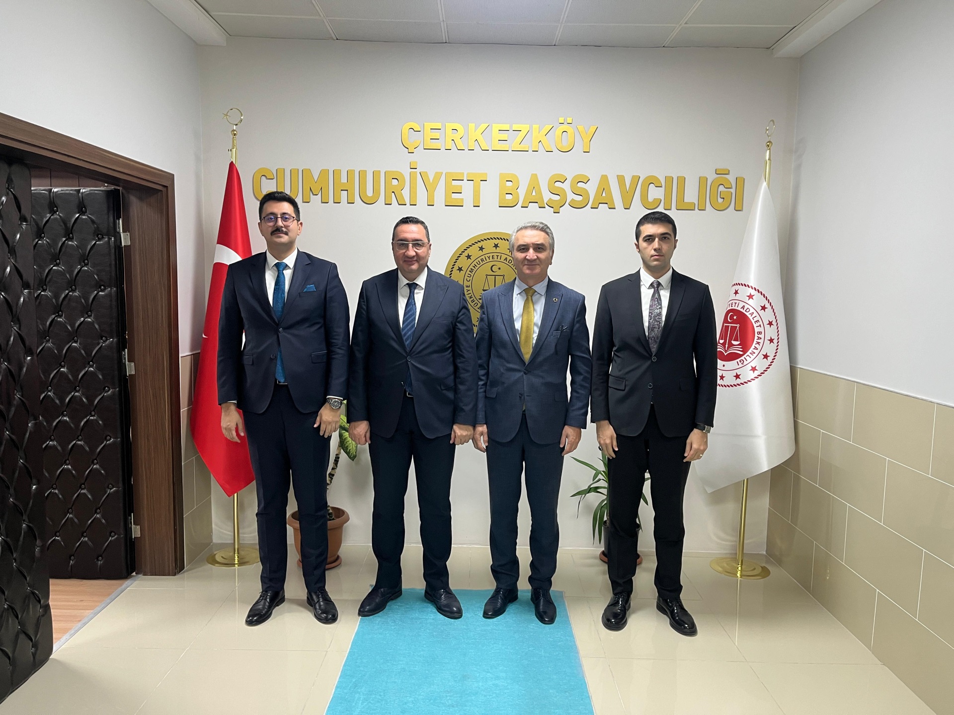 İstanbul Bölge Adliye Mahkemesi Başkanı ve Cumhuriyet Başsavcısı'ndan Adliyemize Ziyaret