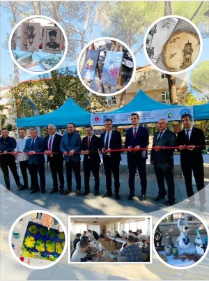 Sanatla Yaşama Tutunuyorum Sergisi Açıldı