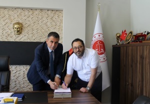 Alaşehir Meslek Yüksek Okulu ile İş Birliği Protokolü İmzalandı