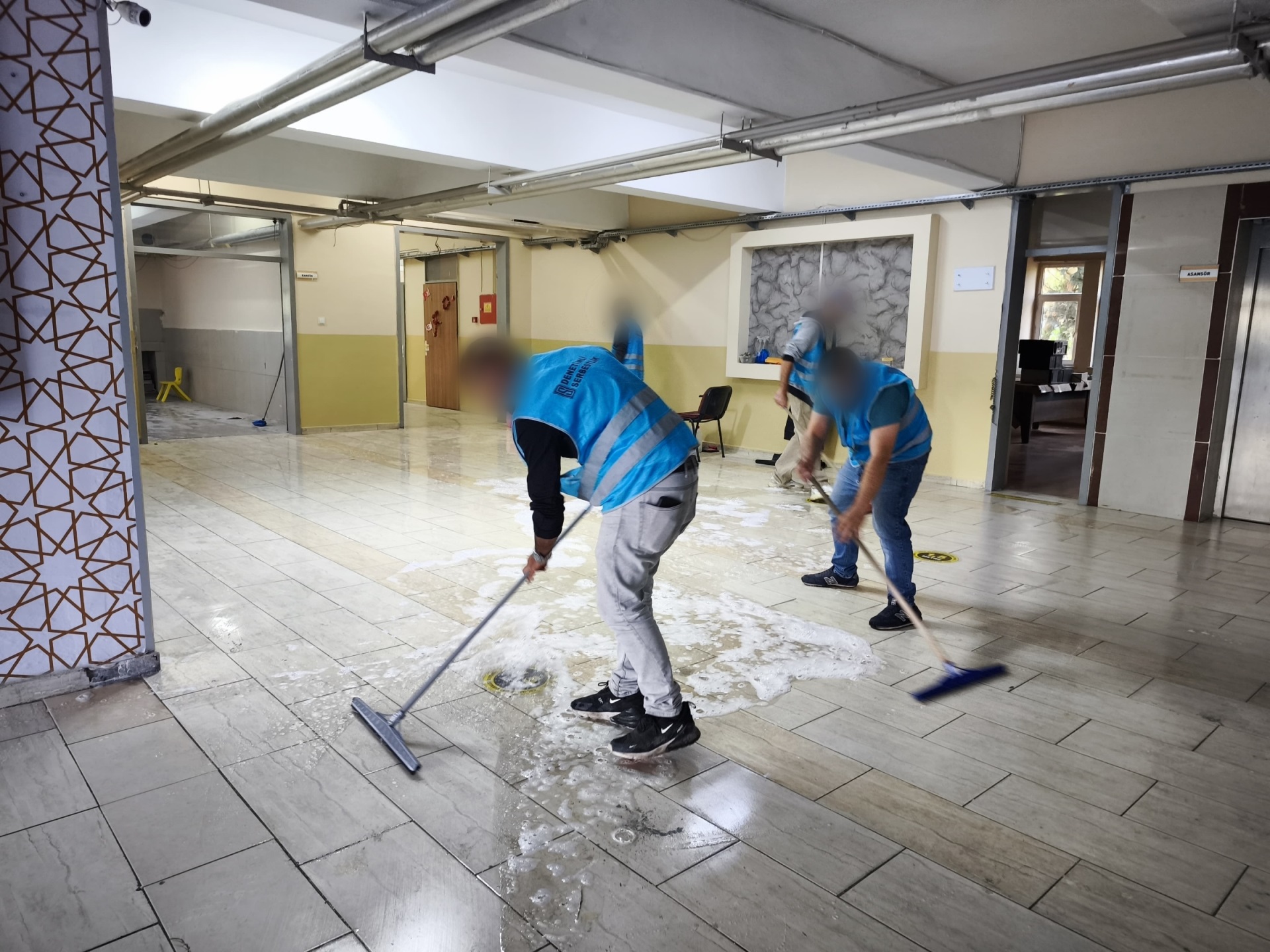 ATIL DURUMDAKİ OKUL YENİDEN HAYAT BULDU