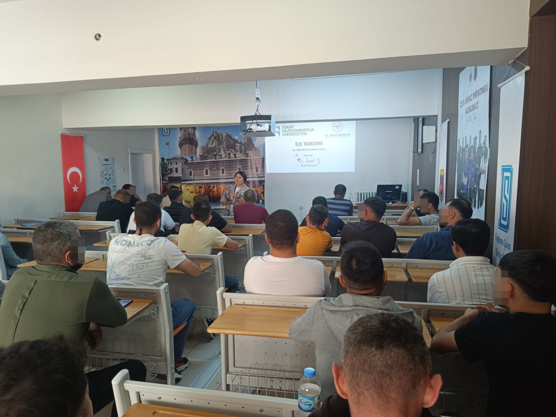 TOKAT DENETİMLİ SERBESTLİK MÜDÜRLÜĞÜ'NDEN YÜKÜMLÜLERE "İLK YARDIM" SEMİNERİ!