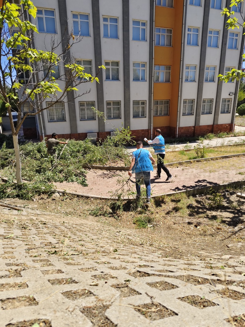 Kamu Yararına Çalışma