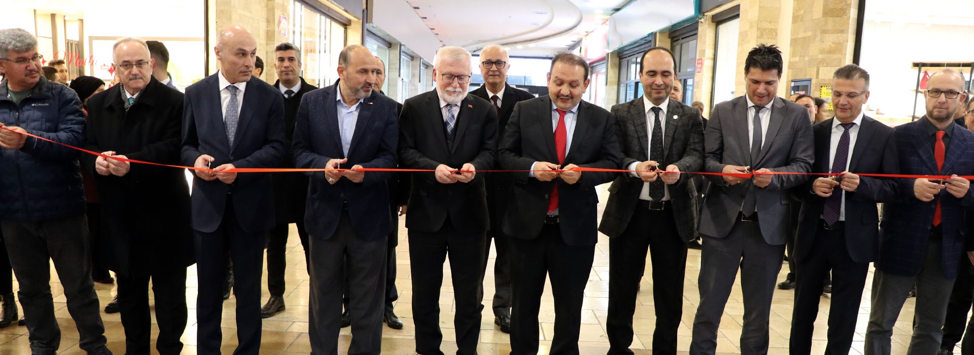 El Sanatları Sergisi Düzenlendi