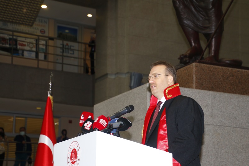 İstanbul Cumhuriyet Savcısı Mehmet Selim Kiraz'ın Şehadetinin 7. Yılı Anma Programı Adalet Bakanımız Sayın Bekir BOZDAĞ'ın katılımıyla gerçekleştirildi.