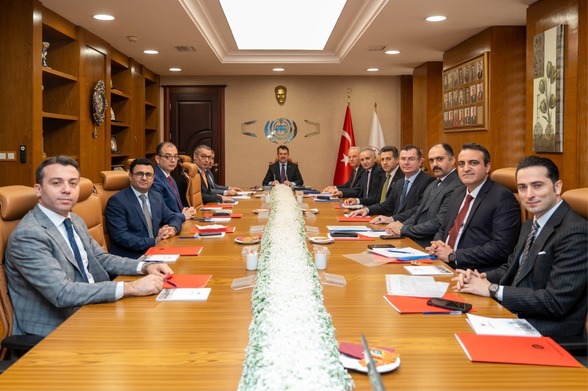 İZMİR CUMHURİYET BAŞSAVCILIĞI’NDA ŞUBAT AYI GENEL DEĞERLENDİRME TOPLANTISI GERÇEKLEŞTİRİLDİ