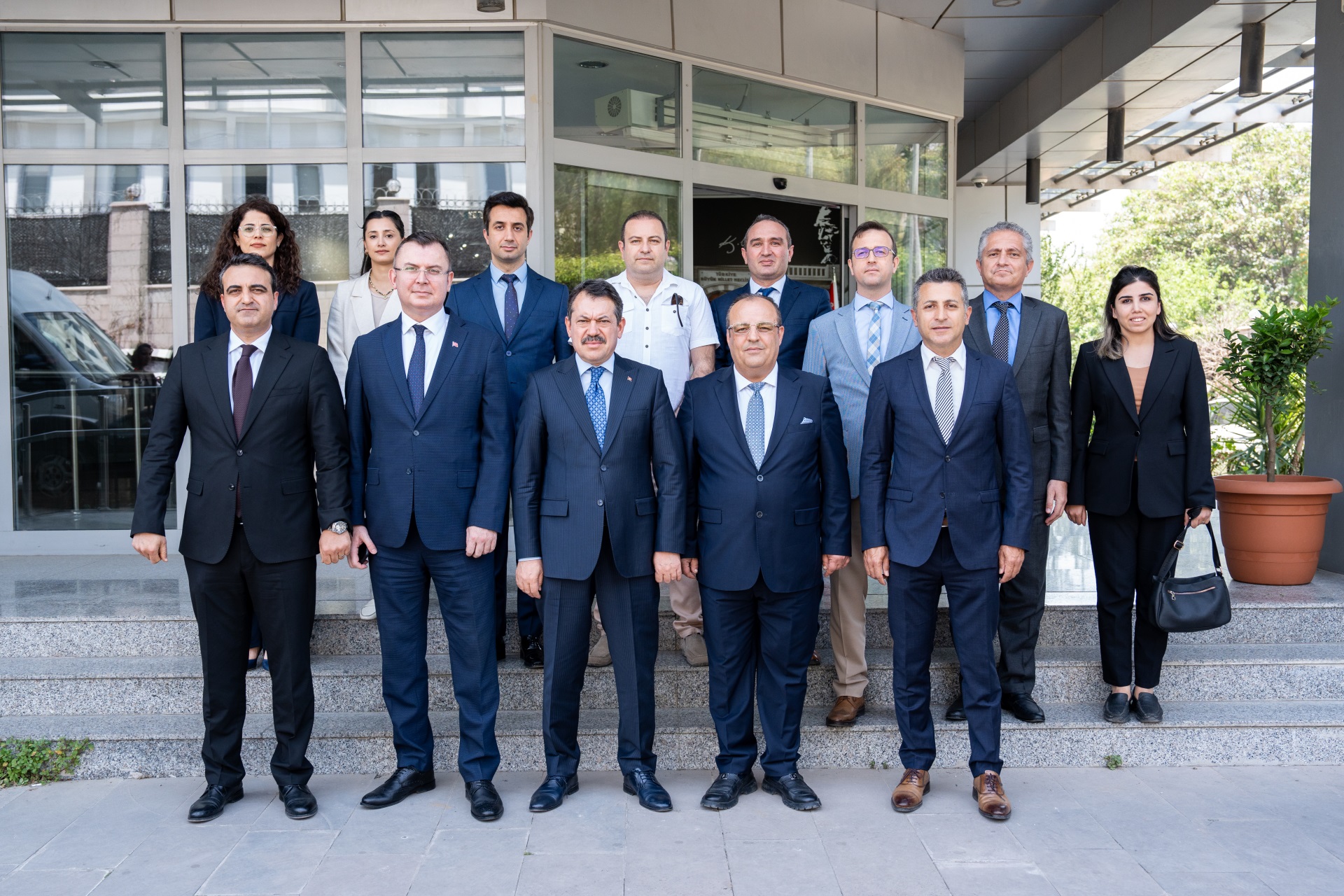 İZMİR CUMHURİYET BAŞSAVCILIĞINDAN İZMİR BÖLGE KRİMİNAL POLİS LABORATUVARI MÜDÜRLÜĞÜNE TEKNİK İNCELEME ZİYARETİ