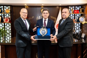 UZLAŞTIRMA VE SERİ MUHAKEME UYGULAMALARI İZMİR'DE DEĞERLENDİRİLDİ.
