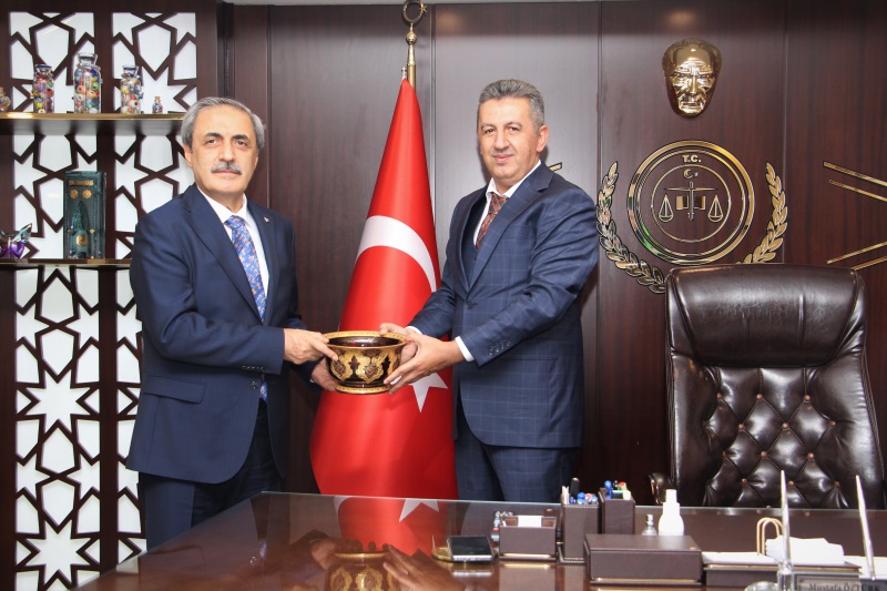 Yargıtay Başkanı Sayın Mehmet AKARCA ve Yargıtay Cumhuriyet Başsavcısı Sayın Bekir ŞAHİN'in Adliyemizi Ziyareti