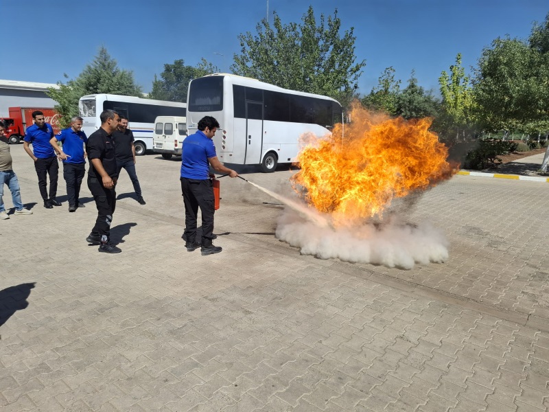 Kurum Personelimize Yangın Eğitimi Verildi.