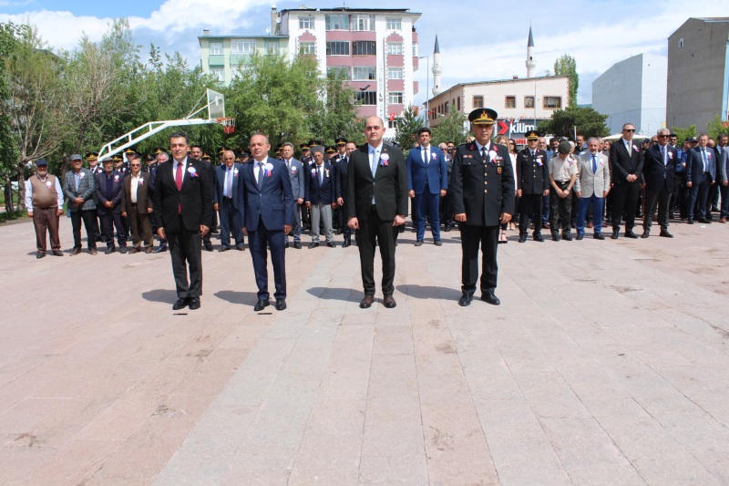 Cumhuriyet Başsavcımız Uygur Kaan ARISOY ve Adalet Komisyonu Başkanımız Sümeyye KOCAMAN Jandarma Teşkilatımızın kuruluş yıldönümü programına katıldı.