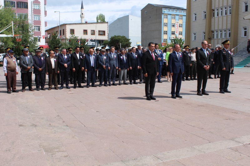 Cumhuriyet Başsavcımız Uygur Kaan ARISOY ve Adalet Komisyonu Başkanımız Sümeyye KOCAMAN Jandarma Teşkilatımızın kuruluş yıldönümü programına katıldı.