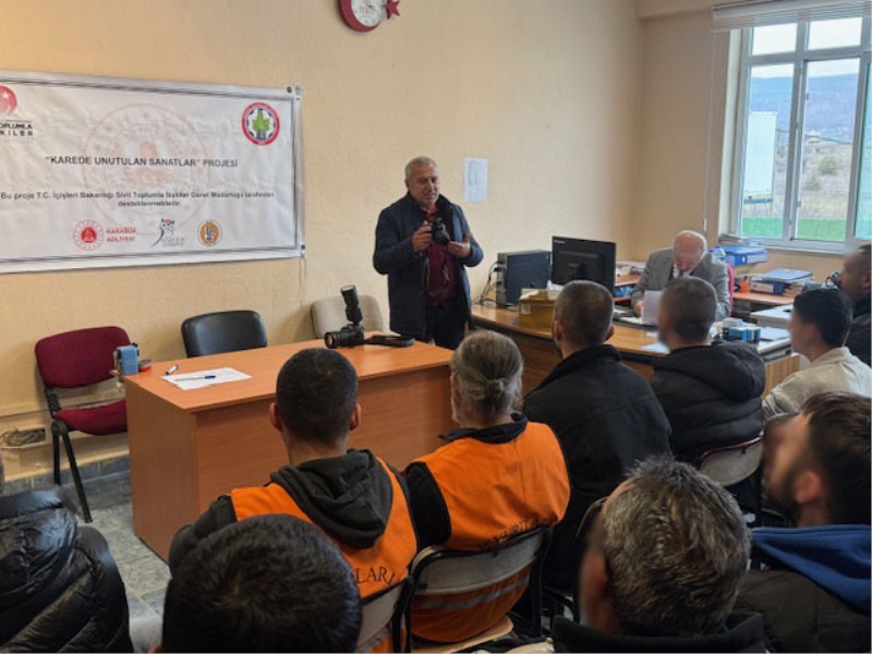 Karede Unutulan Sanatçılar