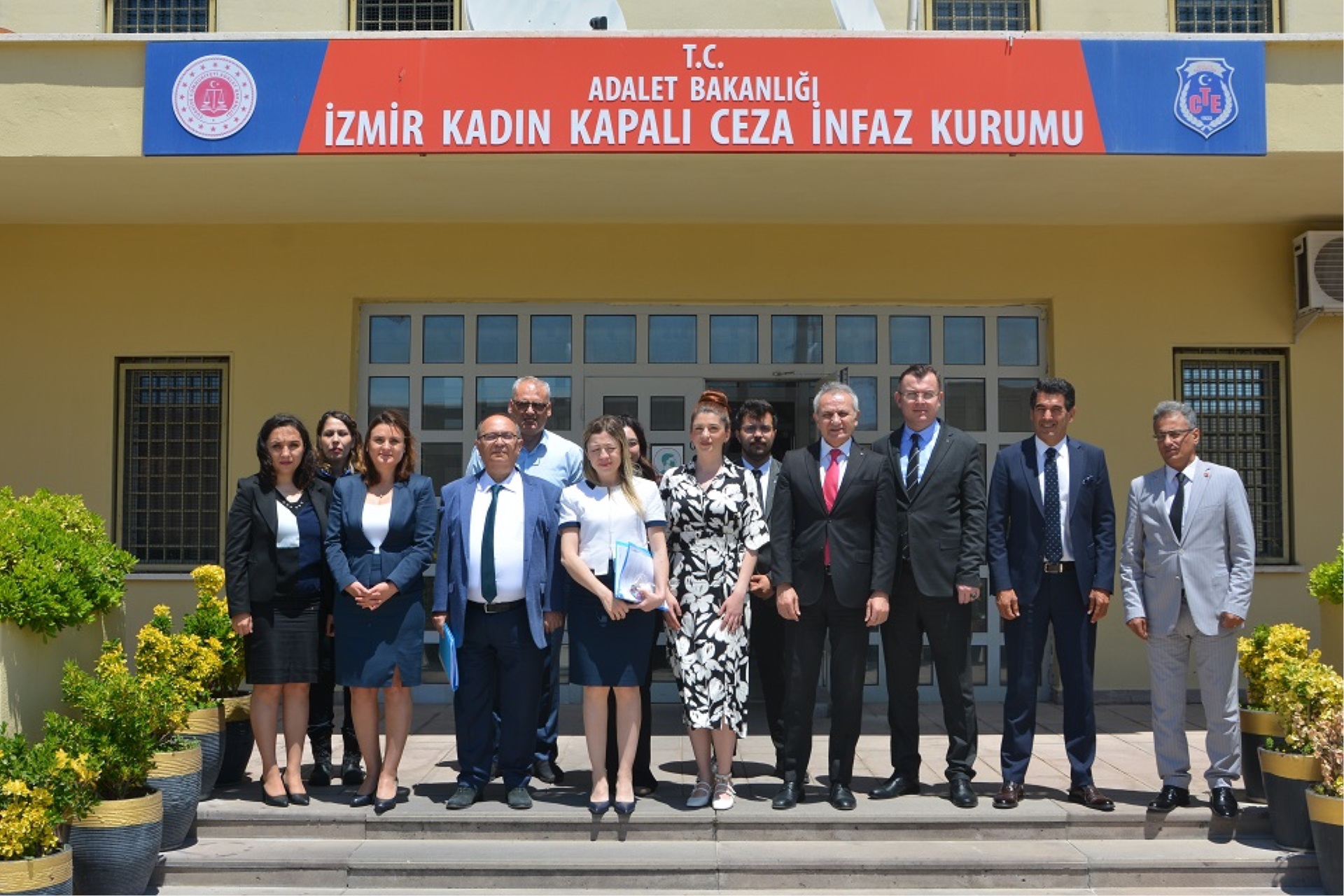 “Annesinin Yanında Kalan 0-6 Yaş Çocukların Teslimi” konulu toplantı