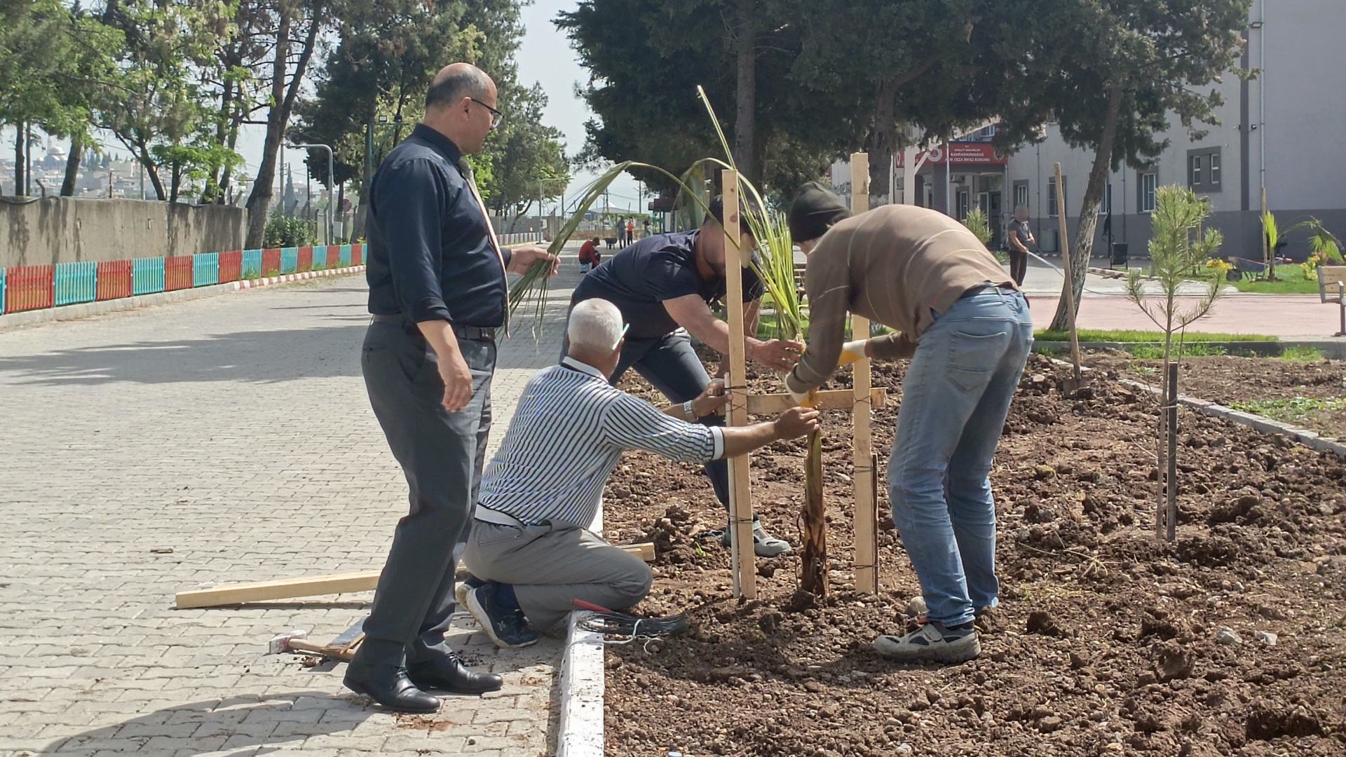 Kurumumuzda Çevre Düzenlemesi ve Peyzaj Çalışmaları