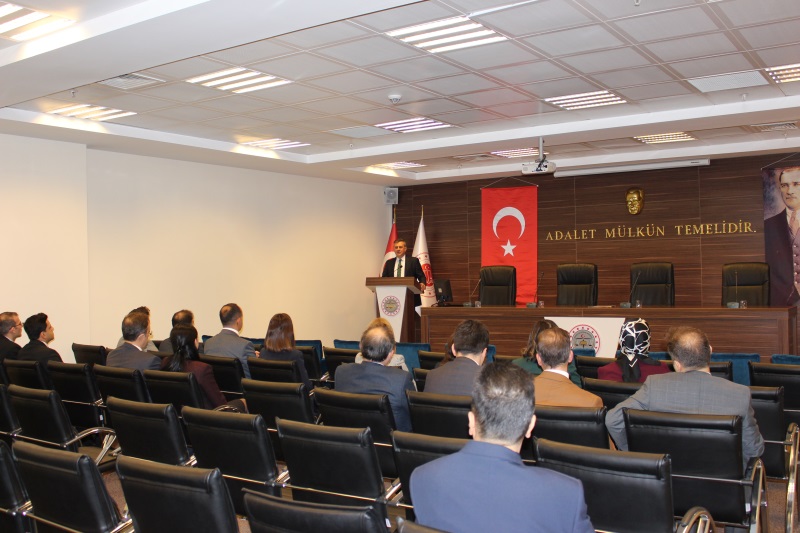 Gaziantep Bölge İdare Mahkemesi Hizmet Binasında Üçüncüsü Düzenlenen Hizmet İçi Eğitim Programı gerçekleştirildi.