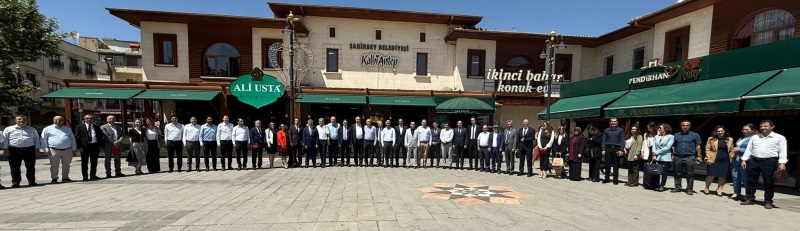 Hâkimler ve Savcılar Kurulu Birinci Dairesi tarafından, İdari Yargı 2025 Yılı Kararnamesi ile Mahkememizden Tayinleri Çıkan Başkan ve Hakimlerimize Veda Yemeği