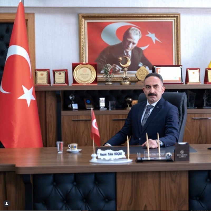 Bölge İdare Mahkemesi Başkanımız Sayın Nazım Taha KOÇAK 16.07.2025 Tarihi İtibarıyla Görevine Başlamıştır.