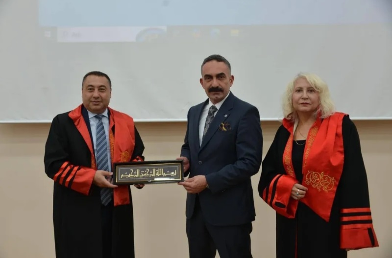 Bölge İdare Mahkemesi Başkanımız Nazım Taha Koçak, Selçuk Üniversitesi Hukuk Fakültesi 2025-2026 Akademik Yıl Açılış Törenine katılmıştır.