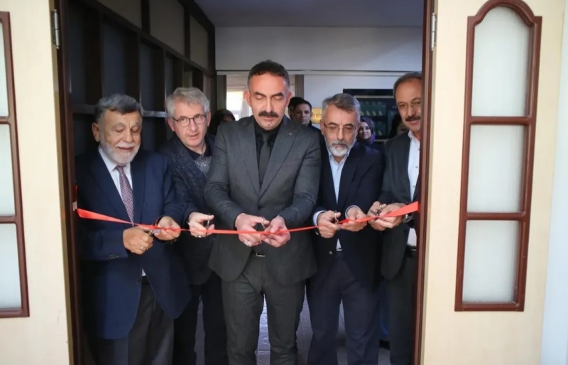 Ciltleme-Kağıt Restorasyonu ve Kazaziye Sergisinin Açılış Törenine Katılım