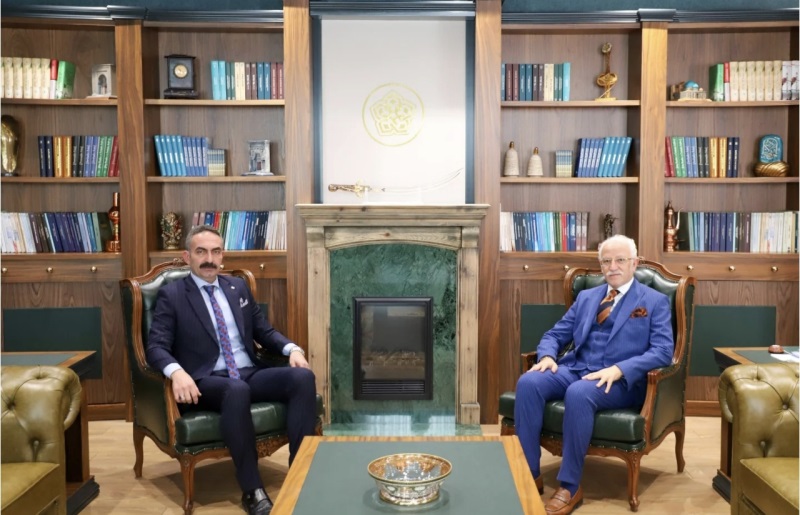 Bölge İdare Mahkemesi Başkanımız Nazım Taha Koçak, Necmettin Erbakan Üniversitesi Rektörü Prof. Dr. Cem Zorlu'ya iadeiziyaret gerçekleştirdi.