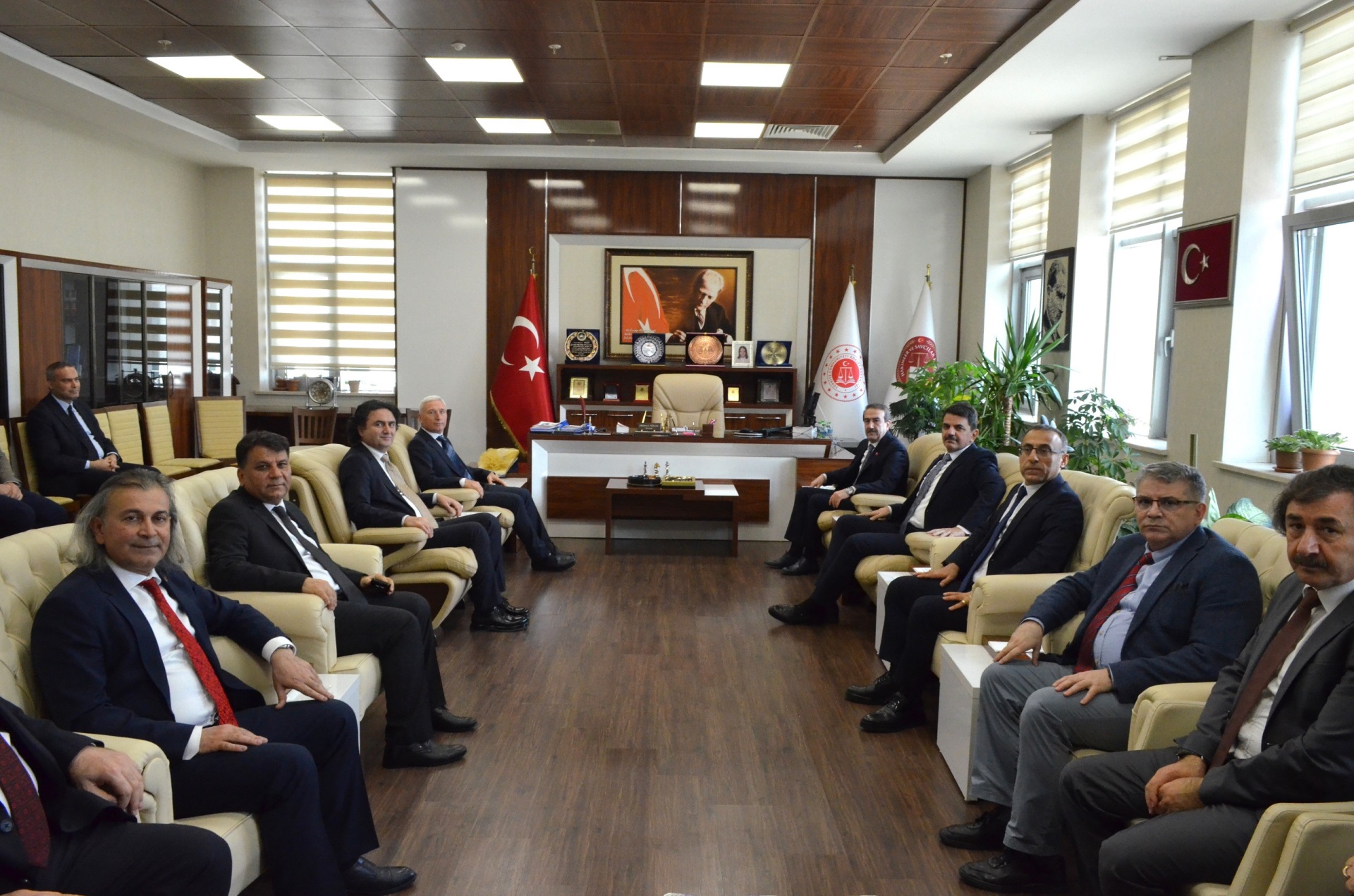 Hâkimler ve Savcılar Kurulu Üyesi Sayın Bülent KÜFÜDÜR’den Adliyemize Ziyaret