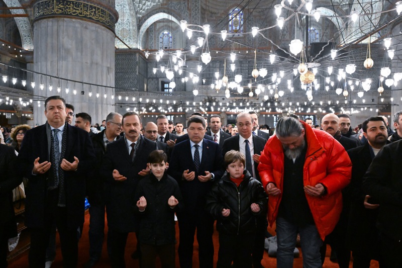 ADALET BAKANI TUNÇ, MATTİA AHMET MİNGUZZİ İÇİN DÜZENLENEN MEVLİT PROGRAMINA KATILDI