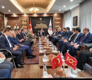 SANAYİ GÜCÜ VE KÜLTÜREL ZENGİNLİĞİYLE ÜLKEMİZİN PARLAYAN YILDIZI KAYSERİ