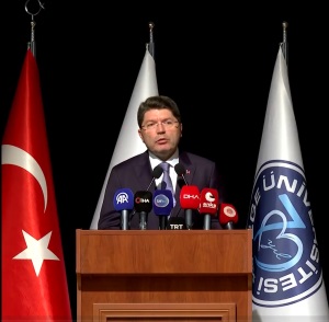 EGE ÜNİVERSİTESİ 2025-2026 AKADEMİK YILI AÇILIŞ TÖRENİ