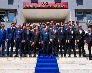 ADALET TEŞKİLATIMIZIN HİZMETİNE SUNULAN ADLİYE LOJMANLARIMIZIN AÇILIŞINI GERÇEKLEŞTİRDİK