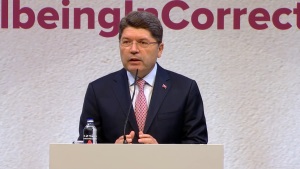  ANKARA ÜNİVERSİTESİ HUKUK FAKÜLTESİ 100. KURULUŞ YIL DÖNÜMÜ TÖRENİ