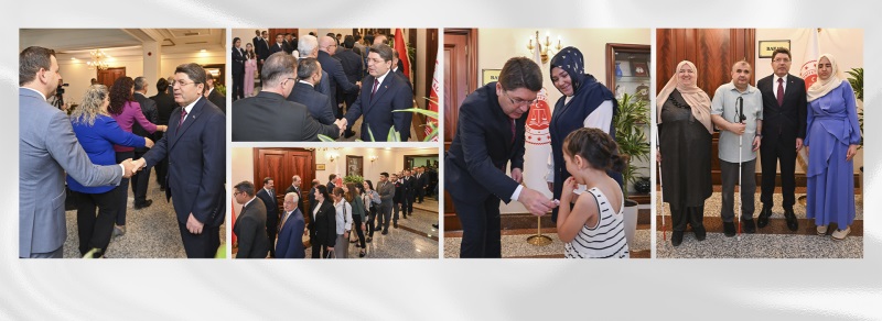 ADALET BAKANI YILMAZ TUNÇ, BAKANLIK PERSONELİ İLE BAYRAMLAŞTI