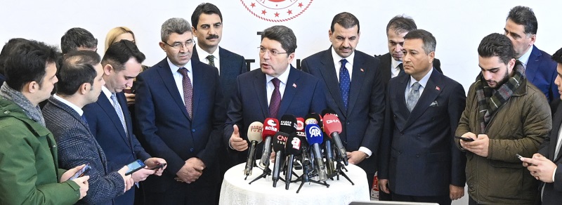 ADALET BAKANI YILMAZ TUNÇ, GÜNDEME İLİŞKİN DEĞERLENDİRMELERDE BULUNDU