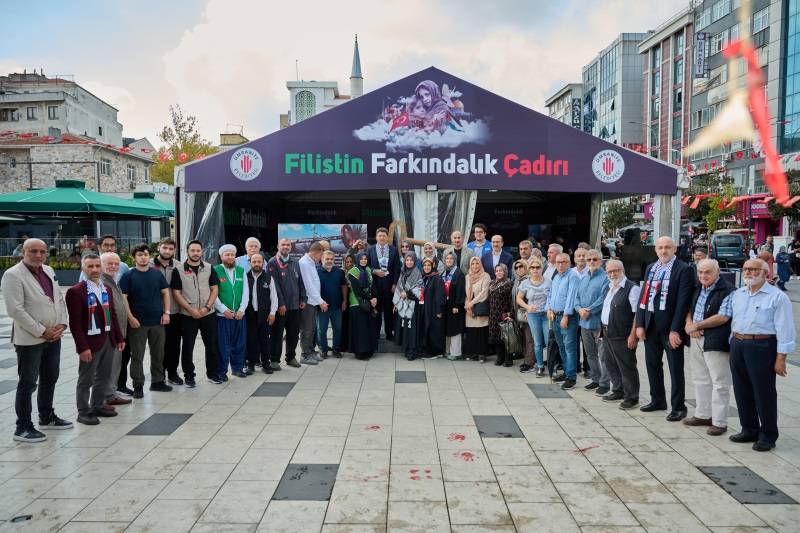 ADALET BAKANI YILMAZ TUNÇ, FİLİSTİN FARKINDALIK ÇADIRINI ZİYARET ETTİ