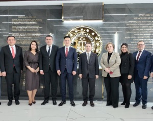 VATANDAŞLARIMIZIN ADALET HİZMETLERİNDEN DUYDUĞU MEMNUNİYETİ DAHA DA ARTIRMAK AMACIYLA KAPSAMLI İSTİŞARELERDE BULUNDUK