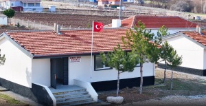 CEZA ADALETİNİN TEMEL FELSEFESİ; SUÇ İŞLEYEN BİR KİŞİYE YAPTIRIM UYGULAMANIN YANINDA SUÇA YÖNELMİŞ KİŞİLERİ TOPLUMA YENİDEN KAZANDIRMAK, ONLARI SORUMLULUK SAHİBİ BİR VATANDAŞA DÖNÜŞTÜRMEKTİR