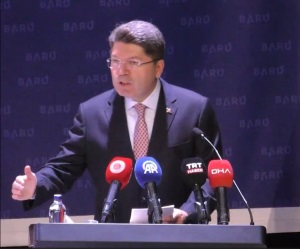 GENÇLERİMİZE HER DAİM İNANIYOR VE GÜVENİYOR ONLARIN BAŞARILARIYLA GURUR DUYUYORUZ