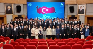 KAYMAKAMLIK; DEVLETİMİZİN ADİL VE MERHAMETLİ YÜZÜ, MİLLETİMİZE HİZMETKÂR OLMA İDEALİNİN ADIDIR.