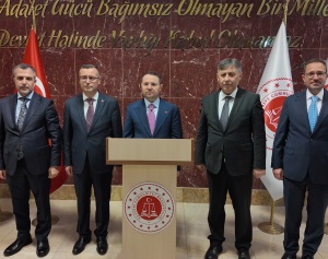 ADALET TEŞKİLATIMIZIN KIYMETLİ MENSUPLARI VE SAVUNMA MAKAMININ DEĞERLİ TEMSİLCİLERİYLE BİR ARAYA GELDİK