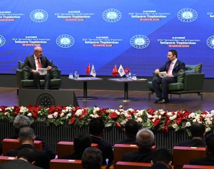 İŞ DÜNYAMIZIN VE SİVİL TOPLUM KURULUŞLARIMIZIN KIYMETLİ TEMSİLCİLERİYLE BİR ARAYA GELEREK SAHADAKİ İHTİYAÇ VE BEKLENTİLERİ DİNLEDİK