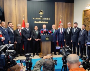 KAYSERİ VALİLİĞİMİZİ ZİYARET EDEREK İLİMİZİN İHTİYAÇLARI, YÜRÜTÜLEN ÇALIŞMALAR VE DEVAM EDEN PROJELERE İLİŞKİN KAPSAMLI DEĞERLENDİRMELERDE BULUNDUK