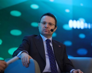 ADALET BAKANIMIZ SAYIN AKIN GÜRLEK TİCARET VE YATIRIMDA HUKUKİ GÜVENCE ZİRVESİ'NE KATILDI