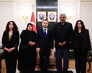 ROJİN KABAİŞ EVLADIMIZIN KIYMETLİ AİLESİYLE BAKANLIĞIMIZDA BİR ARAYA GELDİK