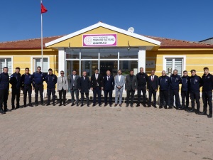 Gönüllü ellerden eğitime hayat veren dokunuş: Cezaevi personellerinden örnek sosyal sorumluluk