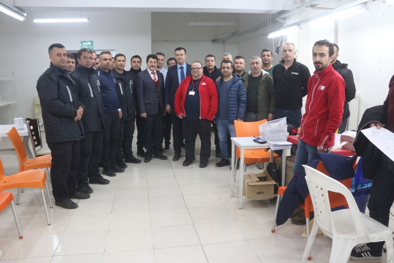 Cumhuriyet Başsavcısı Gökhan Şahin Personelle Birlikte Kan Bağışında Bulundu