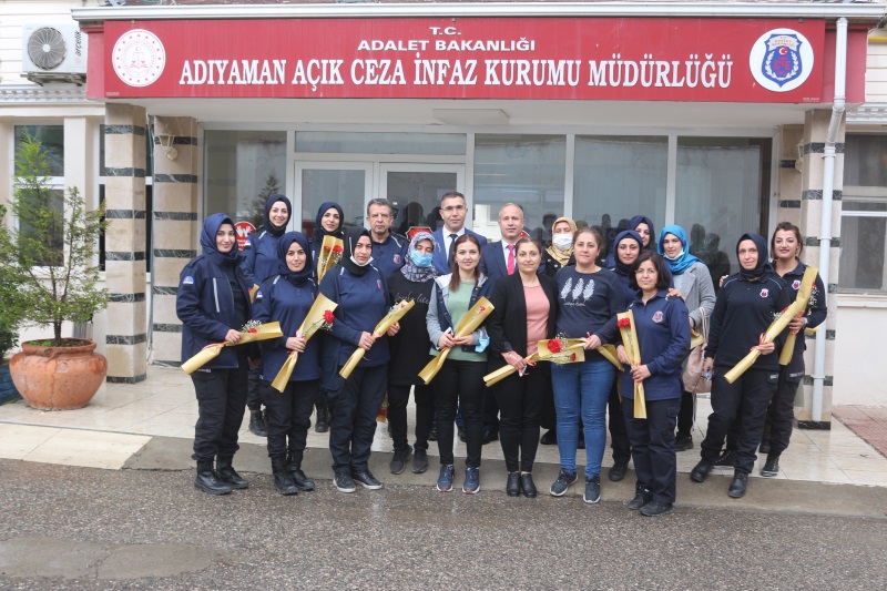 8 Mart Dünya Kadınlar Günü Kutlandı
